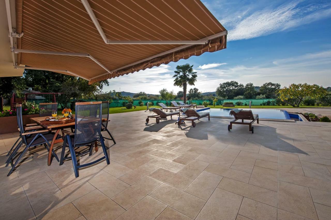 Villa Montericco โรวีน ภายนอก รูปภาพ