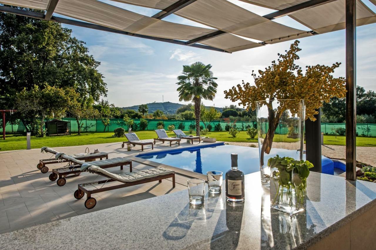 Villa Montericco โรวีน ภายนอก รูปภาพ