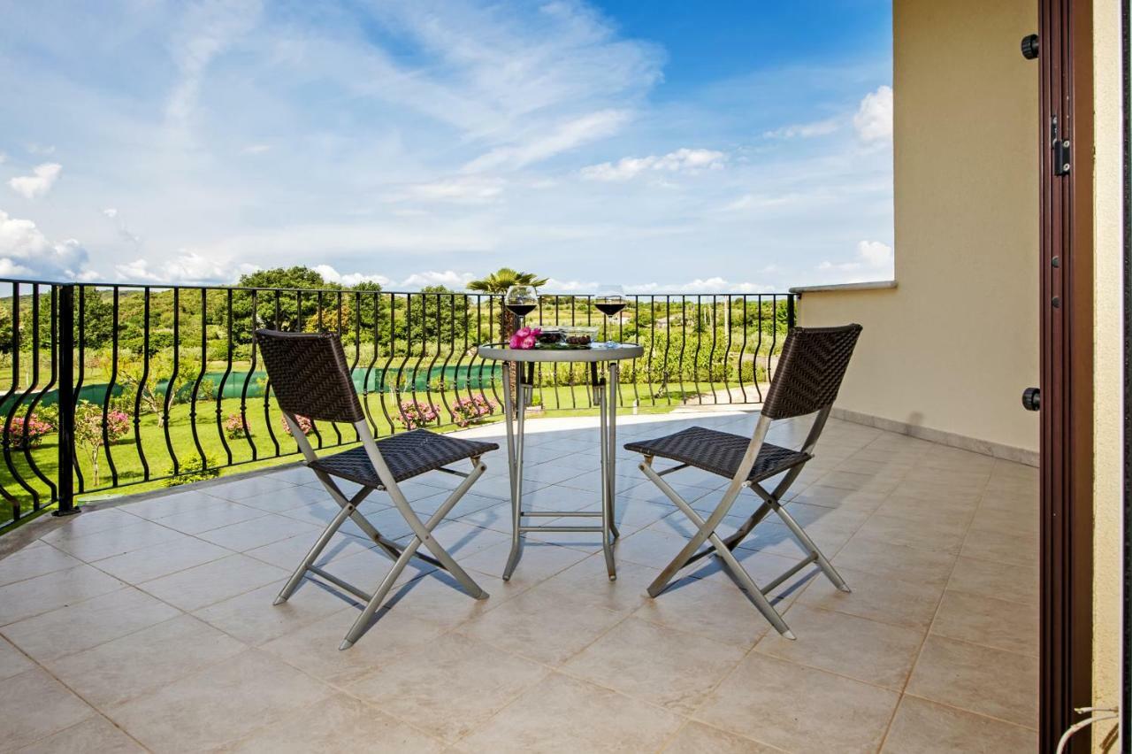 Villa Montericco โรวีน ภายนอก รูปภาพ